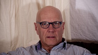 Free 4K porn with Nisha Gives Hugo a Footjob only on TREXPORN.NET