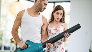 Hot 4K porn - Gardener's Special Treat for free on TREXPORN.NET