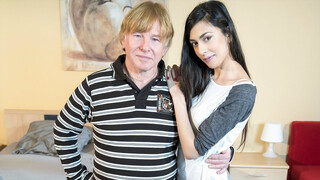 Hot 4K porn - Grandpa Wants to Play for free on TREXPORN.NET