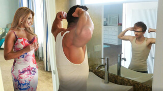 Hot 4K porn - Johnny Castle Pounds Big MILF Mercedes Carrera for free on TREXPORN.NET