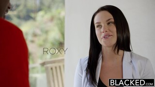 Hot 4K porn - Brunette Babe Roxy Raye Gets Her Ass Stretched By Big Black Cock for free on TREXPORN.NET