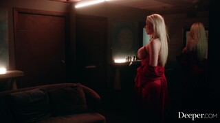 Hot 4K porn - Blonde Bombshell Savannah Bond Gets What She Desires for free on TREXPORN.NET