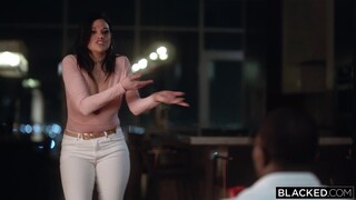 Hot 4K porn - Big tits Mona Azar takes deepthroat and facial from Rob Piper for free on TREXPORN.NET