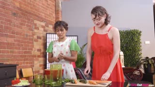 Hot 4K porn - Rubi Valentine & Dodi - Hot Lesbian Salad Fetish Play for free on TREXPORN.NET