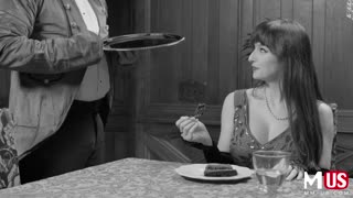 Hot 4K porn - MILF Lexi Luna in Flapper Girl Outfit for free on TREXPORN.NET