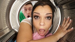 Hot 4K porn - Getting Stuck in Wild Sex Scenes for free on TREXPORN.NET