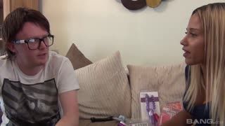 Hot 4K porn - Sienna Kane Loves Big Cock from a Nerd for free on TREXPORN.NET