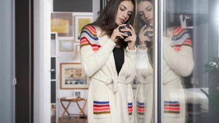 Hot 4K porn - Curly Hair Beauty Eva 18 Solo Masturbation for free on TREXPORN.NET