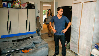 Hot 4K porn - Big Titted Jenna Presley Sucks and Swallows for Moving Help for free on TREXPORN.NET